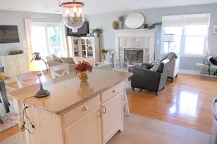 601 Willow Pond Dr, Riverhead, NY 11901 - Photo 7