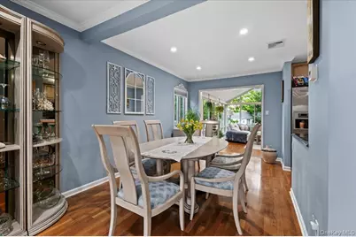 10 Peter Road, Hicksville, NY 11801 - Photo 9