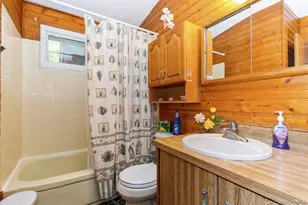 20 Duane Dr, Ronkonkoma, NY 11779 - Photo 13