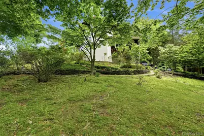 195 Shore Road, Mount Sinai, NY 11766 - Photo 41