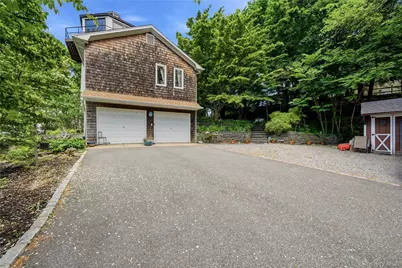 195 Shore Road, Mount Sinai, NY 11766 - Photo 29