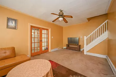 18806 Mangin Avenue, Saint Albans, NY 11412 - Photo 3