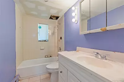 23 3rd Avenue, Farmingdale, NY 11735 - Photo 21