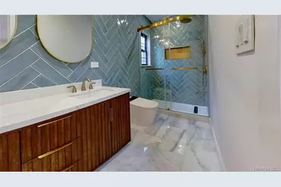 [Address not provided], Jamaica, NY 11432 - Photo 13