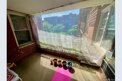 94-11 59 Avenue #D-17, Elmhurst, NY 11373 - Photo 11