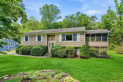 22 Locksley Lane, Bedford Hills, NY 10507 - Photo 1