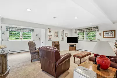 22 Locksley Lane, Bedford Hills, NY 10507 - Photo 17