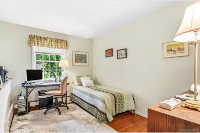 22 Locksley Lane, Bedford Hills, NY 10507 - Photo 15