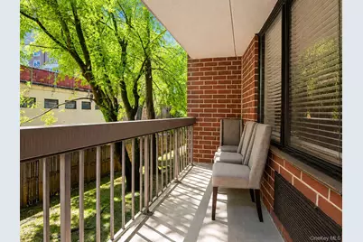777 N Macquesten Parkway #203, Mount Vernon, NY 10552 - Photo 11