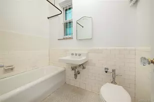 34-22 81st St, Jackson Heights, NY 11372 - Photo 9