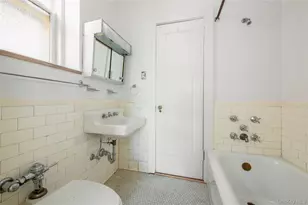 34-22 81st St, Jackson Heights, NY 11372 - Photo 11