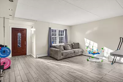 2058 Washington Avenue, Bronx, NY 10457 - Photo 5