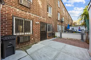 2058 Washington Ave, Bronx, NY 10457 - Photo 17