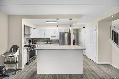 2058 Washington Avenue, Bronx, NY 10457 - Photo 7