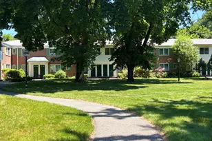 590 Bedford Rd, Pleasantville, NY 10570 - Photo 3