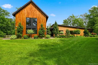 44 Woodlands Trail, Clinton Corners, NY 12514 - Photo 1