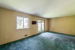 8 Knightsbridge, Poughkeepsie, NY 12603 - Photo 13