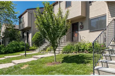 8 Knightsbridge #C, Poughkeepsie, NY 12603 - Photo 1