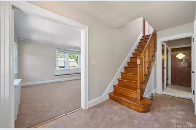 254 Lee Avenue, Yonkers, NY 10705 - Photo 17