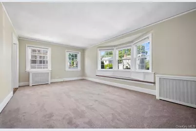 254 Lee Avenue, Yonkers, NY 10705 - Photo 7