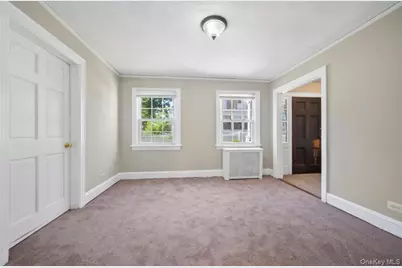 254 Lee Avenue, Yonkers, NY 10705 - Photo 11