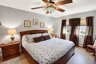15 Hilltop Rd, Levittown, NY 11756 - Photo 27