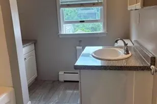 283 Houston Ave, Mineola, NY 11501 - Photo 5