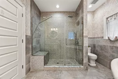 15755 23rd Avenue, Whitestone, NY 11357 - Photo 31