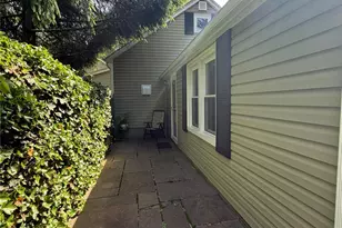 15 Ingersoll St, Huntington Station, NY 11746 - Photo 3