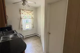 15 Ingersoll St, Huntington Station, NY 11746 - Photo 13