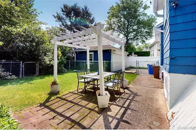 460 Carol Place, Pelham, NY 10803 - Photo 3
