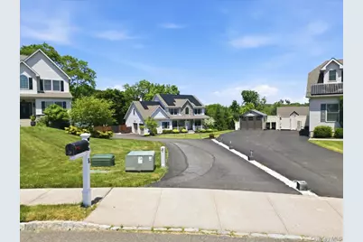 5 Gleneagles Court, Monroe, NY 10950 - Photo 3