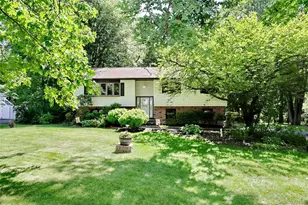 150 Schweizer Ln, Bardonia, NY 10954 - Photo 31