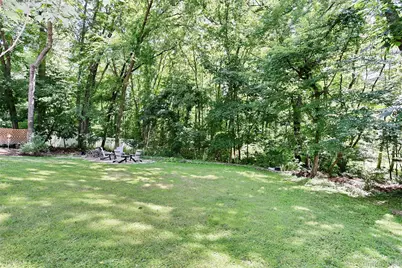 150 Schweizer Lane, Bardonia, NY 10954 - Photo 35