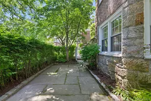9 Sentry Pl, Scarsdale, NY 10583 - Photo 3