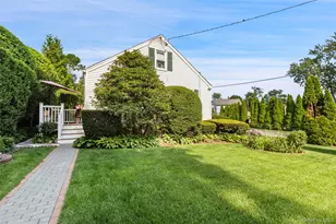 11 Brook Rd, Port Chester, NY 10573 - Photo 3