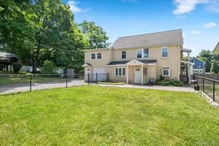 85 Bleloch Ave, Peekskill, NY 10566 - Photo 3