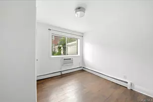 2975 Edson Ave, Bronx, NY 10469 - Photo 7