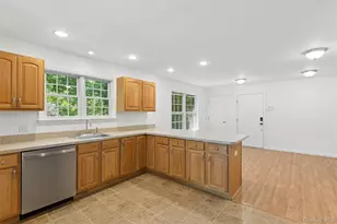 415 1st St, Greenport, NY 11944 - Photo 7