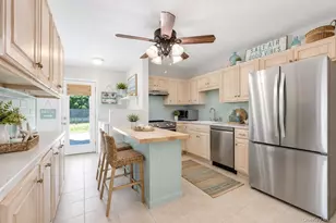 10 Twin Pine Ln, Center Moriches, NY 11934 - Photo 11