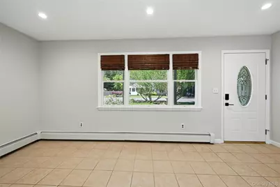 10 Twin Pine Lane, Center Moriches, NY 11934 - Photo 7
