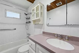 10 Twin Pine Ln, Center Moriches, NY 11934 - Photo 19