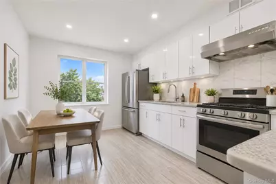 2909 137th Street #2K, Flushing, NY 11354 - Photo 3