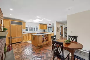 173 Meadbrook Rd, Garden City, NY 11530 - Photo 11