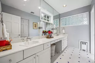 173 Meadbrook Rd, Garden City, NY 11530 - Photo 15