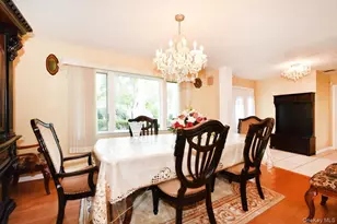 22 Chatham Rd, Commack, NY 11725 - Photo 11