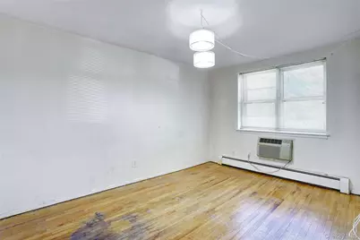 202 Kearsing Parkway, Monsey, NY 10952 - Photo 13