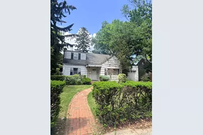 182 E Rockaway Road, Hewlett, NY 11557 - Photo 1