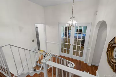 76 Soundview Avenue, White Plains, NY 10606 - Photo 7