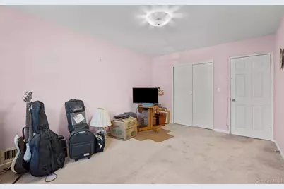 76 Soundview Avenue, White Plains, NY 10606 - Photo 25